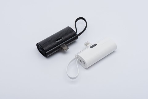 Powerbank Forcell F-Energy Power Plug F5K3 PD 20W 5000 mAh z wbudowanym złączem Lightning biały