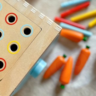 WOOPIE GREEN Drewniana Szuflada Edukacyjna 4w1 Sorter Montessori Gra w Marchewki FSC