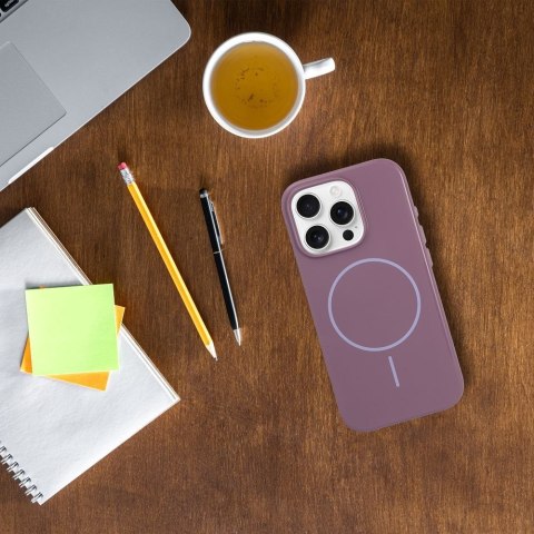 Etui na iPhone 15 Glossy Mag Cover zgodny z MagSafe fioletowe