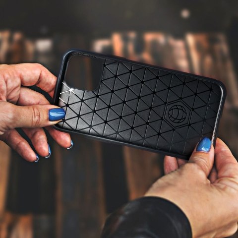 Futerał do iPhone SE 2020 Carbon czarny