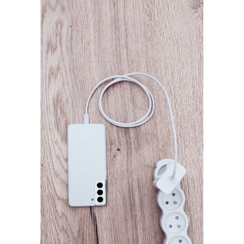 Ładowarka sieciowa do telefonu Forcell F-Energy USB C QC4.0 PD 3A 45W TFK-TC-45WPD biała