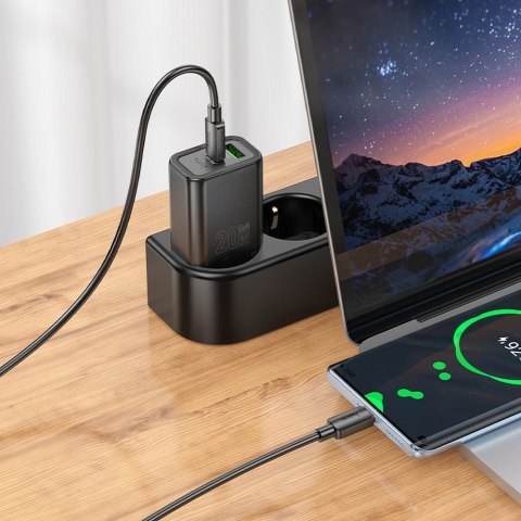 Ładowarka sieciowa do telefonu Hoco USB A + USB C QC3.0 PD 3A 20W N61 biała